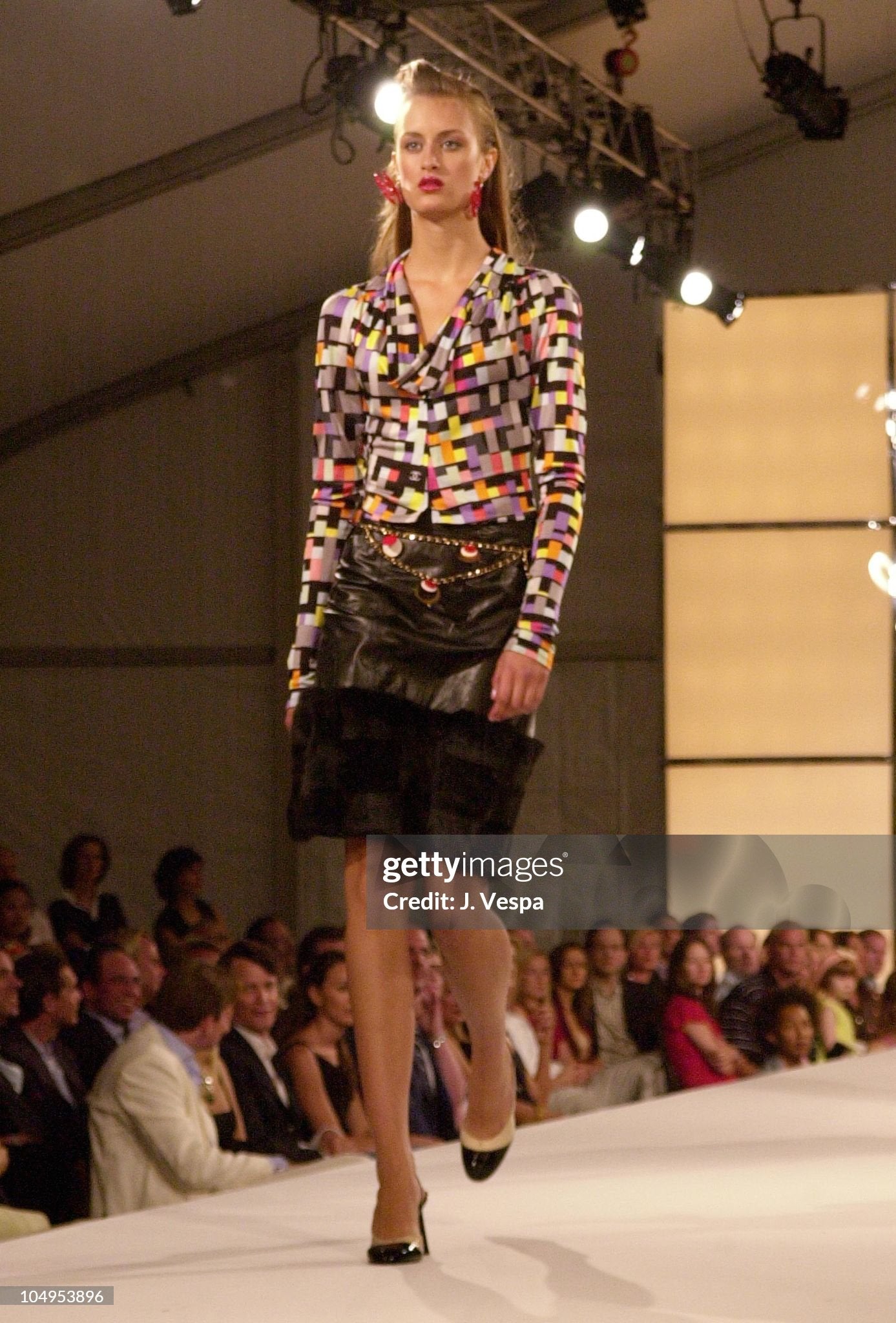 F/W 2001 Chanel by Karl Lagerfeld fluted mermaid wool skirt with multi-colour pattern - S/M