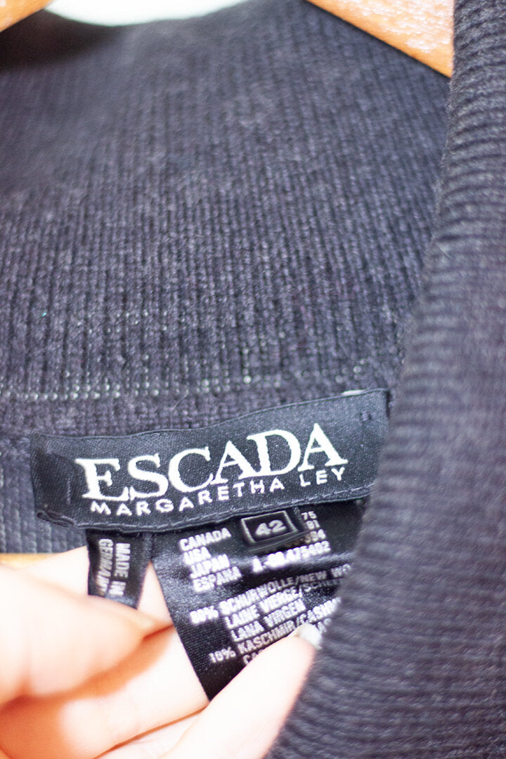 (Escada) horse sweater - O/S